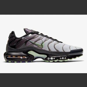 Nike Air Max Plus "Green Glow" 8.5 ("RARE" Brand New!)"Unisex"